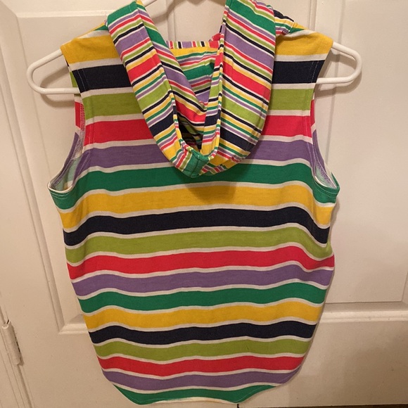 Rainbow Sleeveless Hoodie - Picture 3 of 4